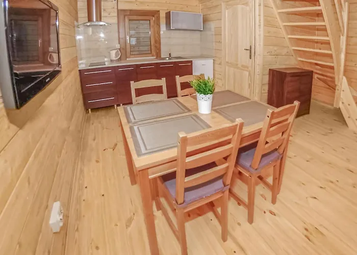 Cozy In With Wifi بيت للعطل *